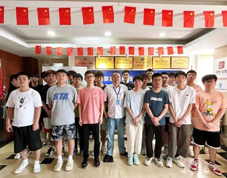 近期結(jié)班留影 | 百尺竿頭，更進(jìn)一步，加